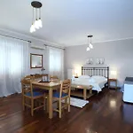 Appartement Corina Apolpaina
