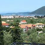 Corina Appartement Apolpaina
